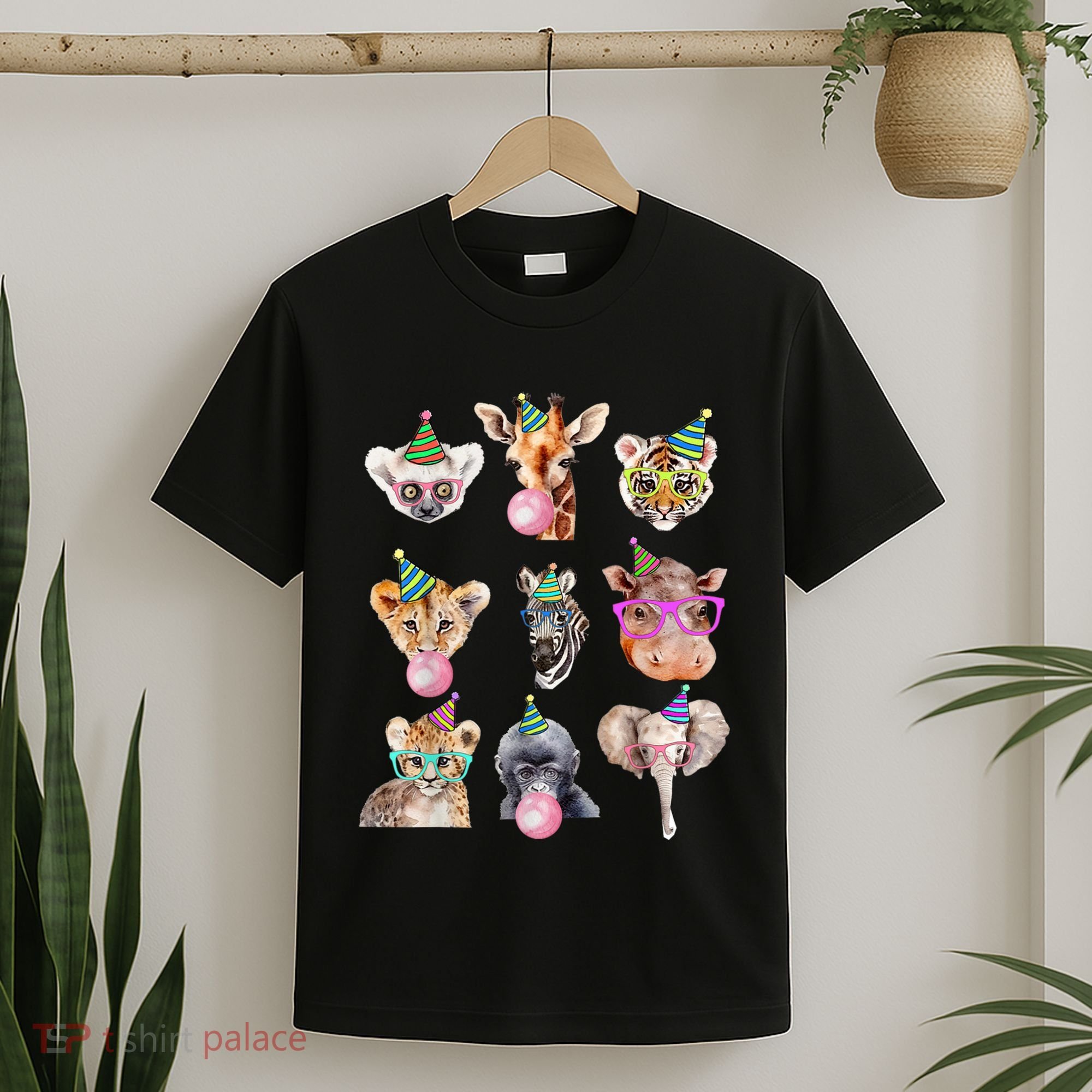 Zoo Animals Wildlife Birthday Party Zoo Day Animals T-Shirt