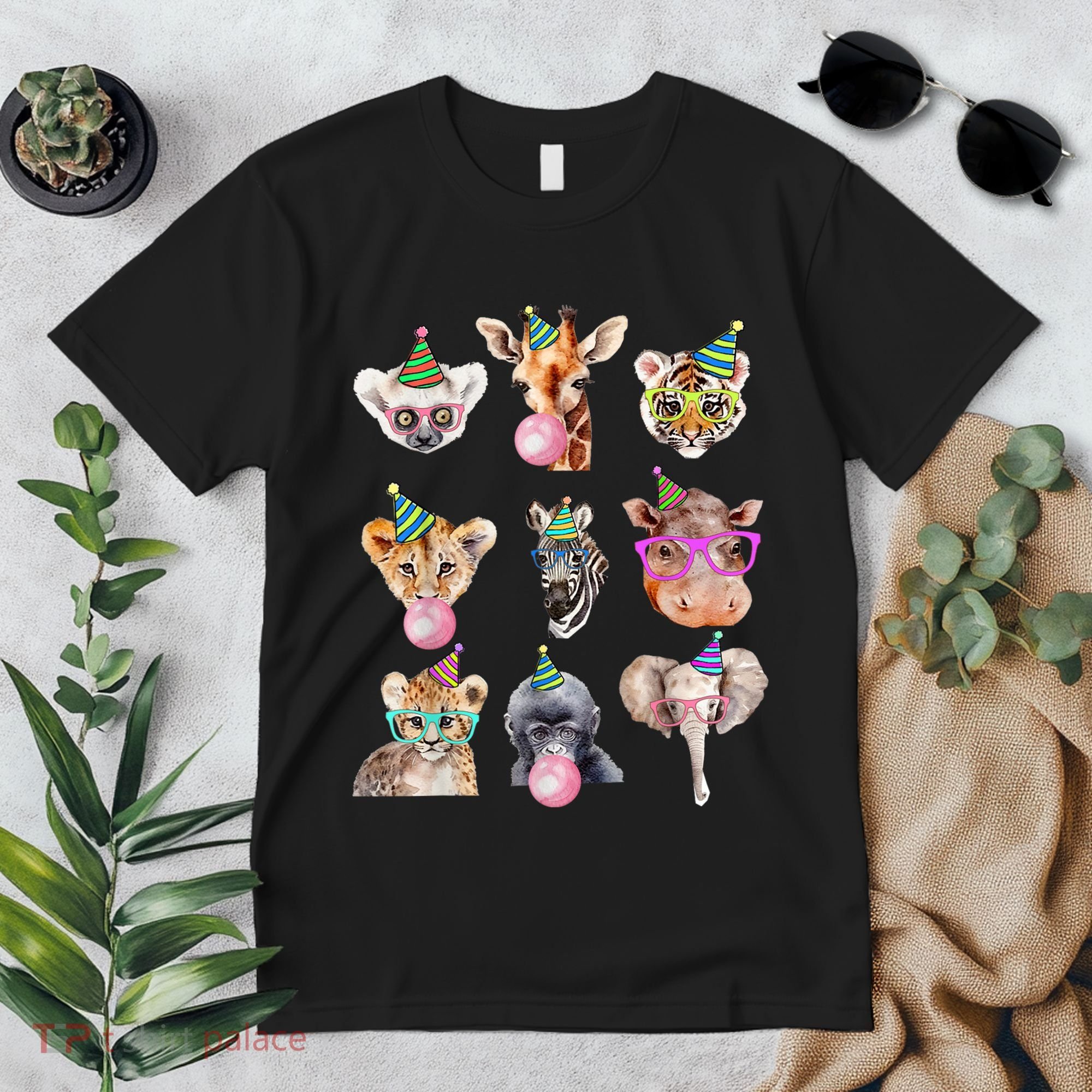Zoo Animals Wildlife Birthday Party Zoo Day Animals Premium T-Shirt