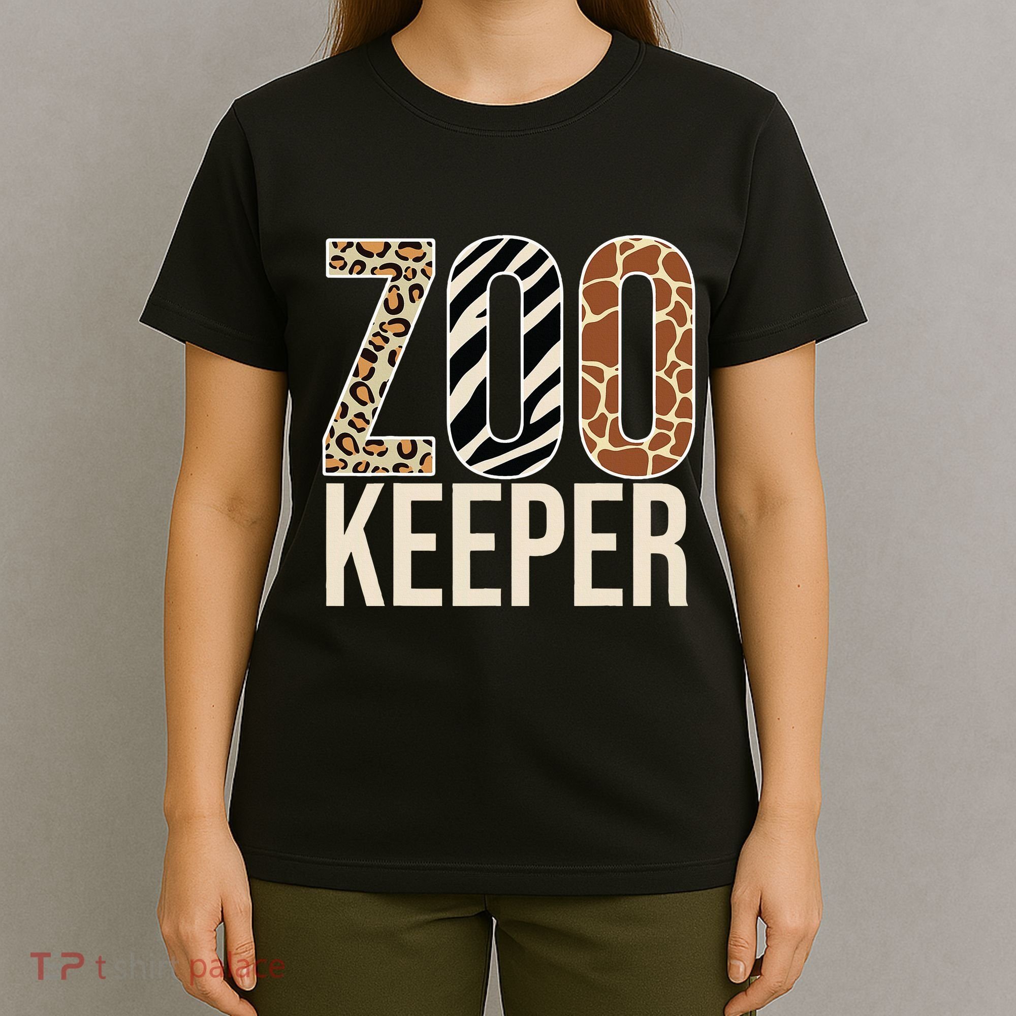Zookeeper Animals Zoo Wildlife Lover Safari Savanna Costume T-Shirt