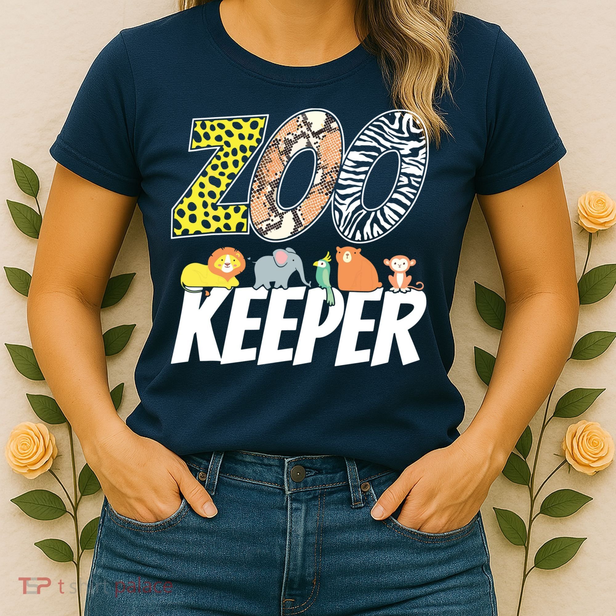 Zookeeper Costume African Savanna Zoo Keeper Animals Lover Women's T-Shirt