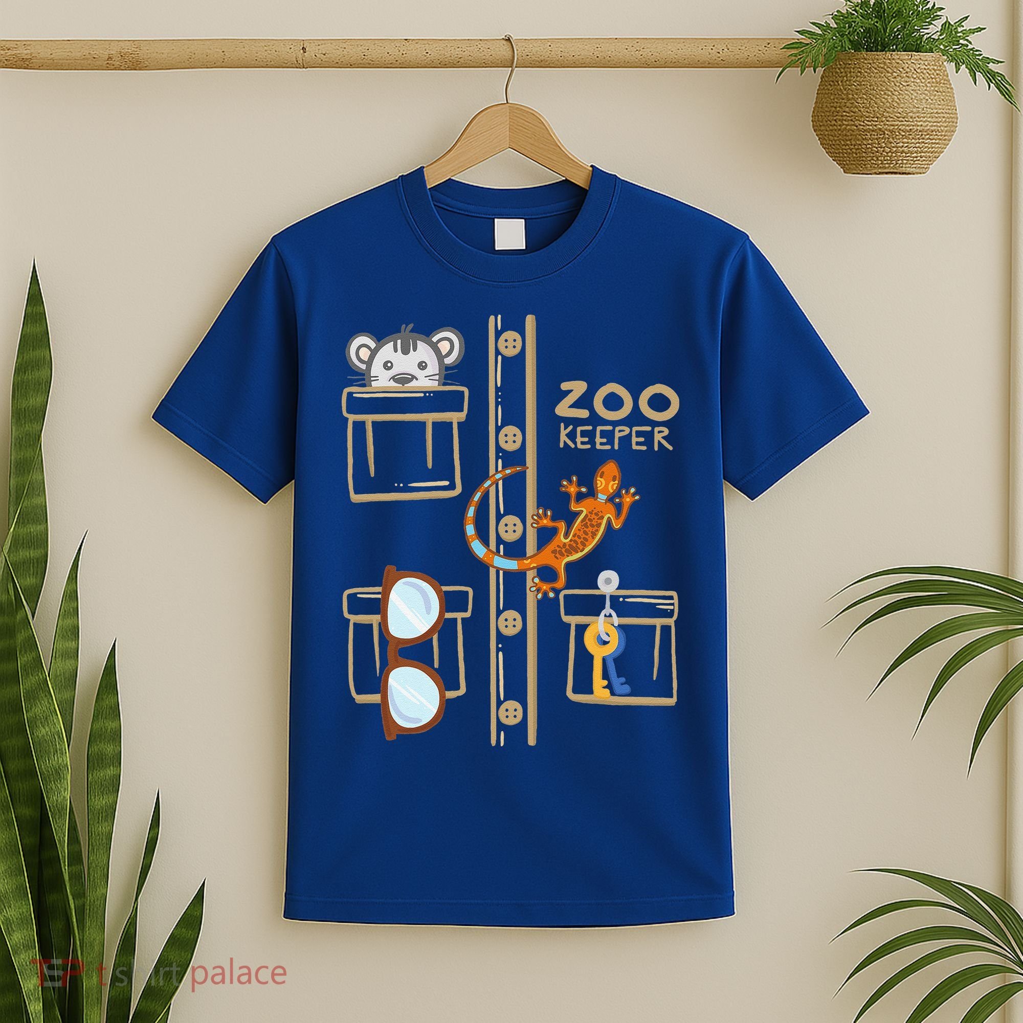 Zookeeper Costume Halloween Jungle Explorer T-Shirt
