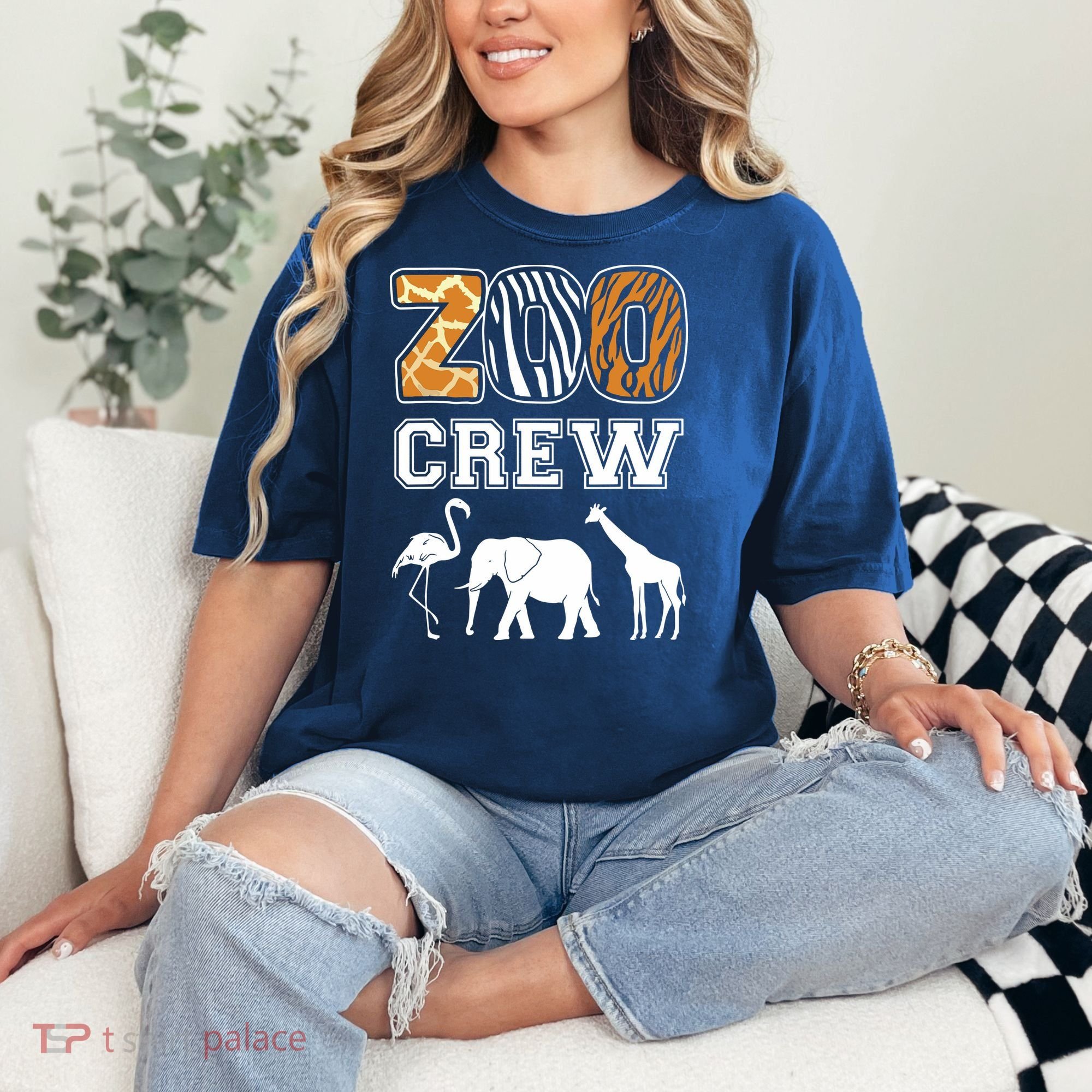 Zoo Crew Zoos Keeping Zoo Keeper Zookeeper Zookeeping Comfort Colors T-Shirt