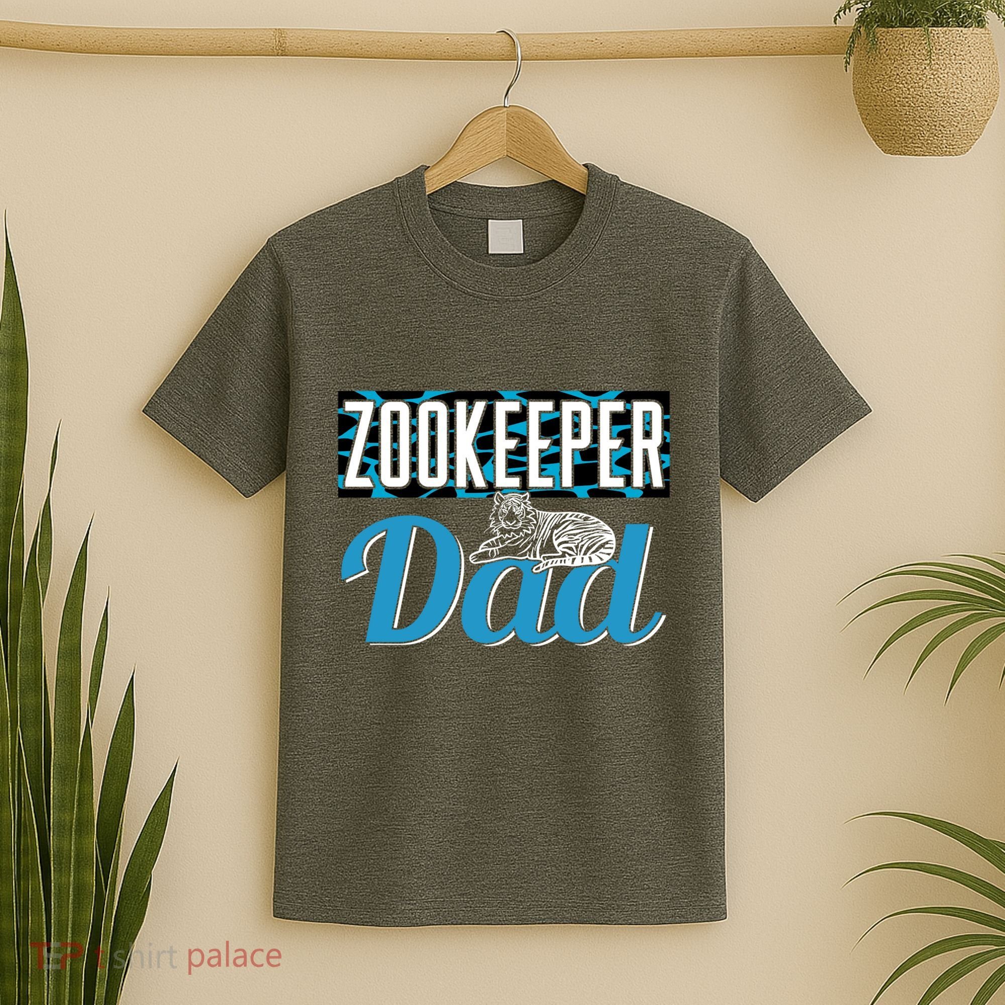 Zookeeper Dad Job Zookeepping Gift T-Shirt
