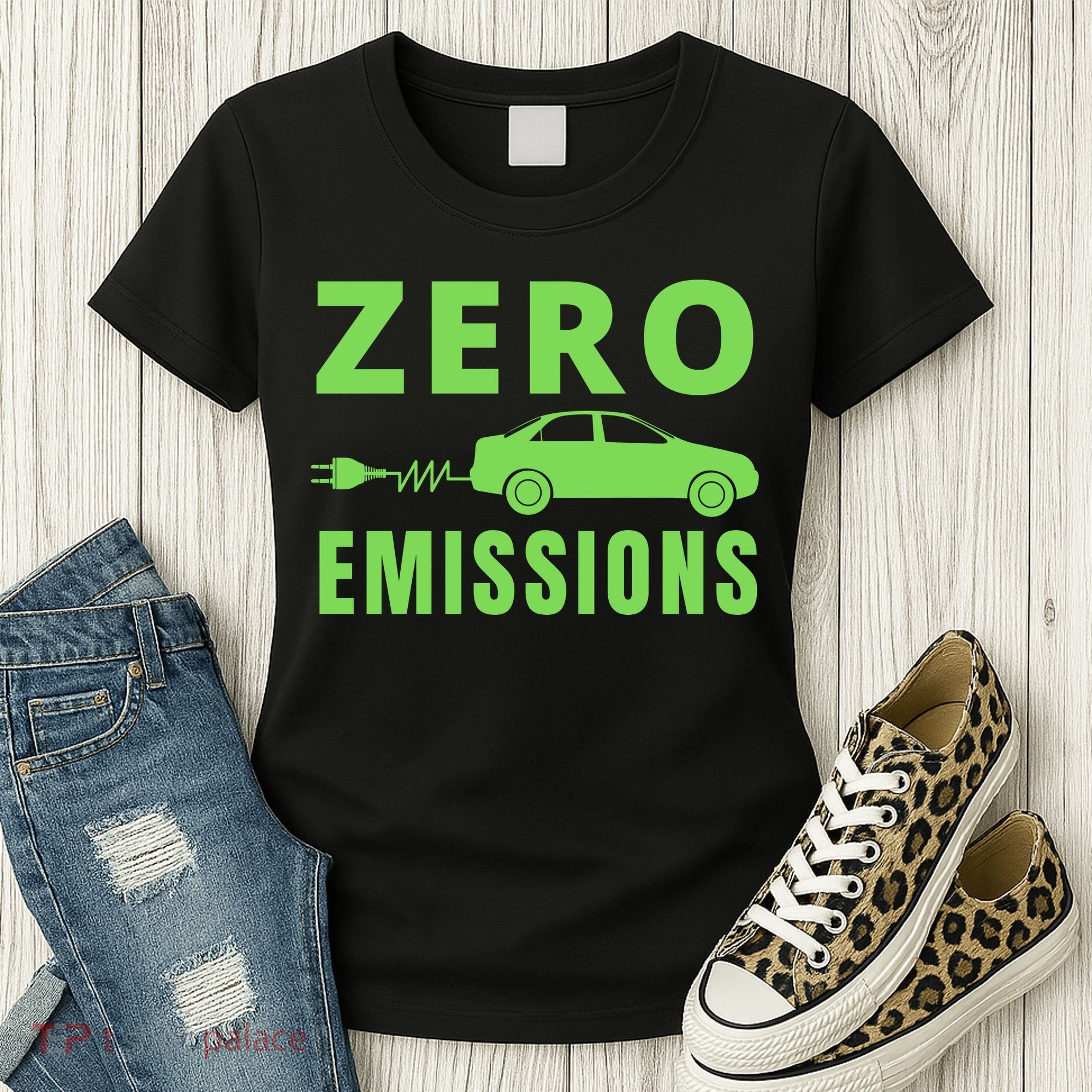 Zero Emissions Funny Electric Car Funny Electric Car Plug Me In E-Car Women's T-Shirt