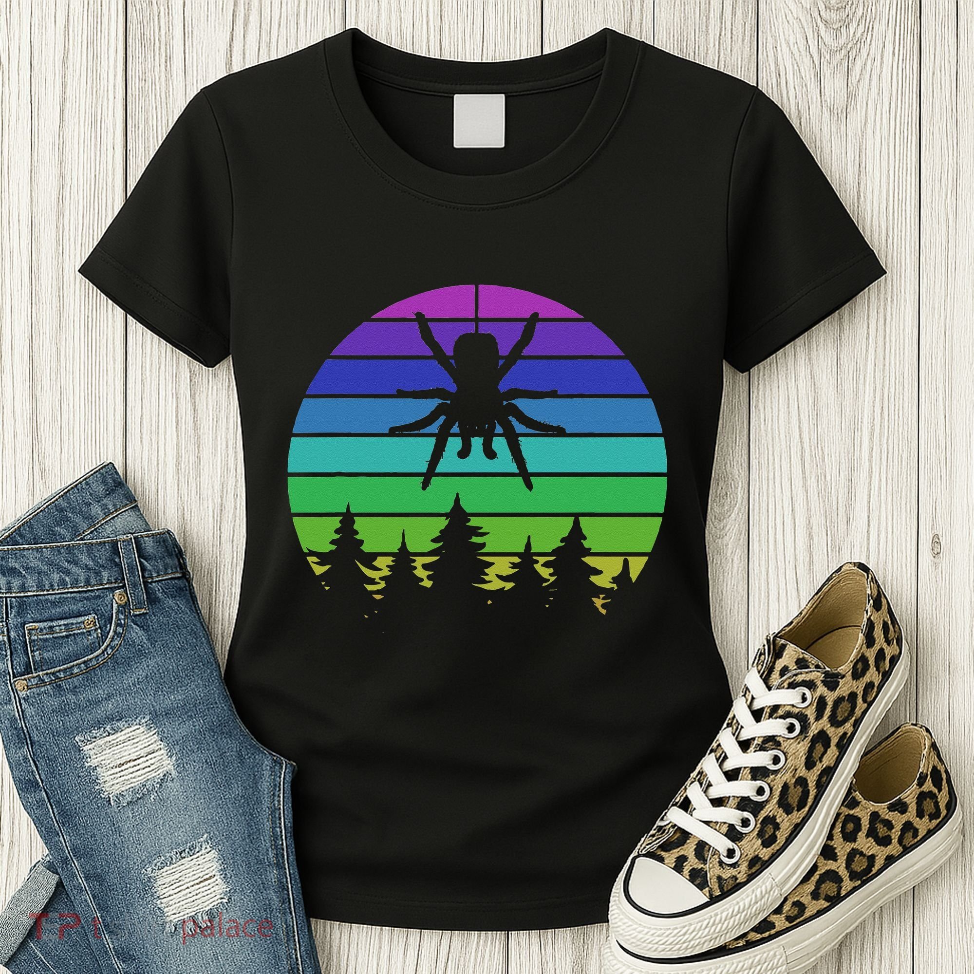 Zoo Keeper Animal Arachnid Cobweb Tarantula Retro Spider Women's T-Shirt