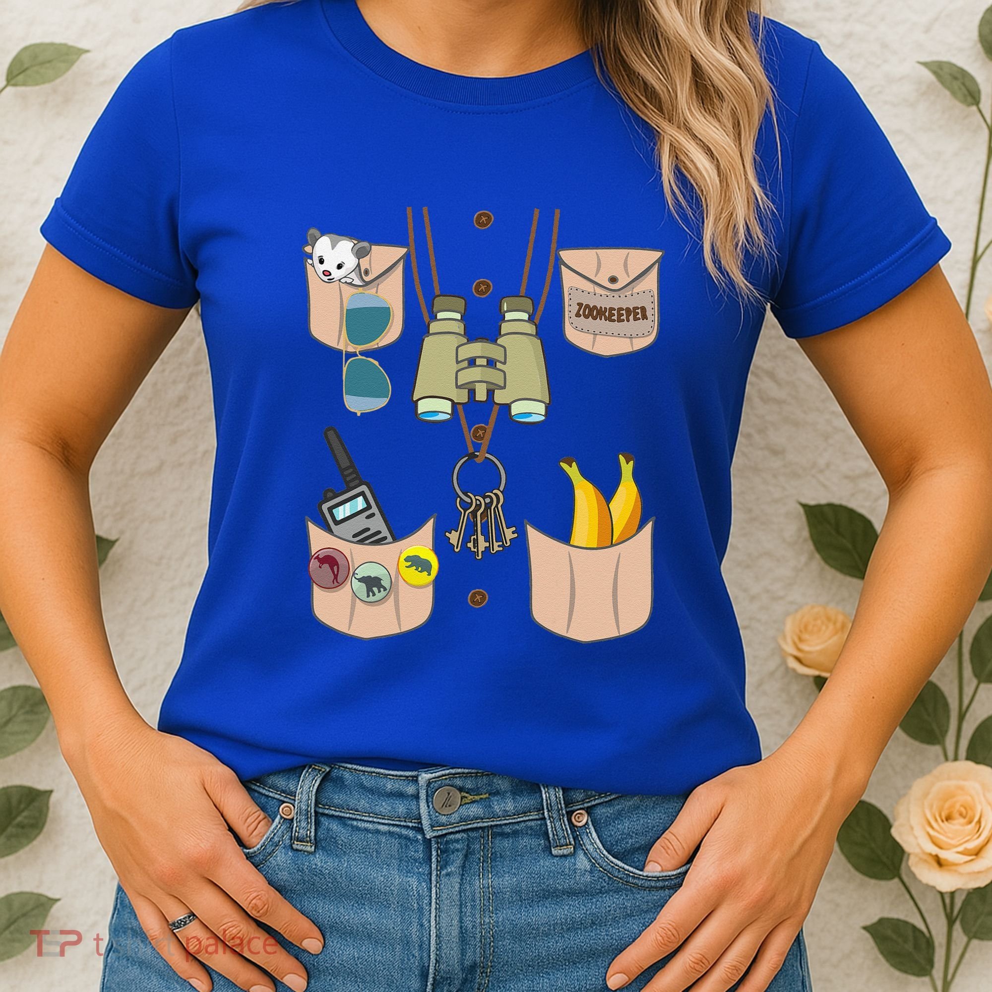 Zoo Keeper Costume Funny Halloween Zookeeper Women's T-Shirt