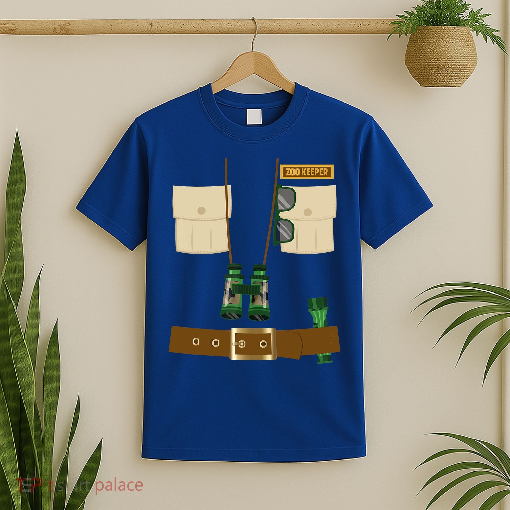 Zoo Keeper Halloween Costume Diy Gift Jungle Safari Explorer Gift T-Shirt