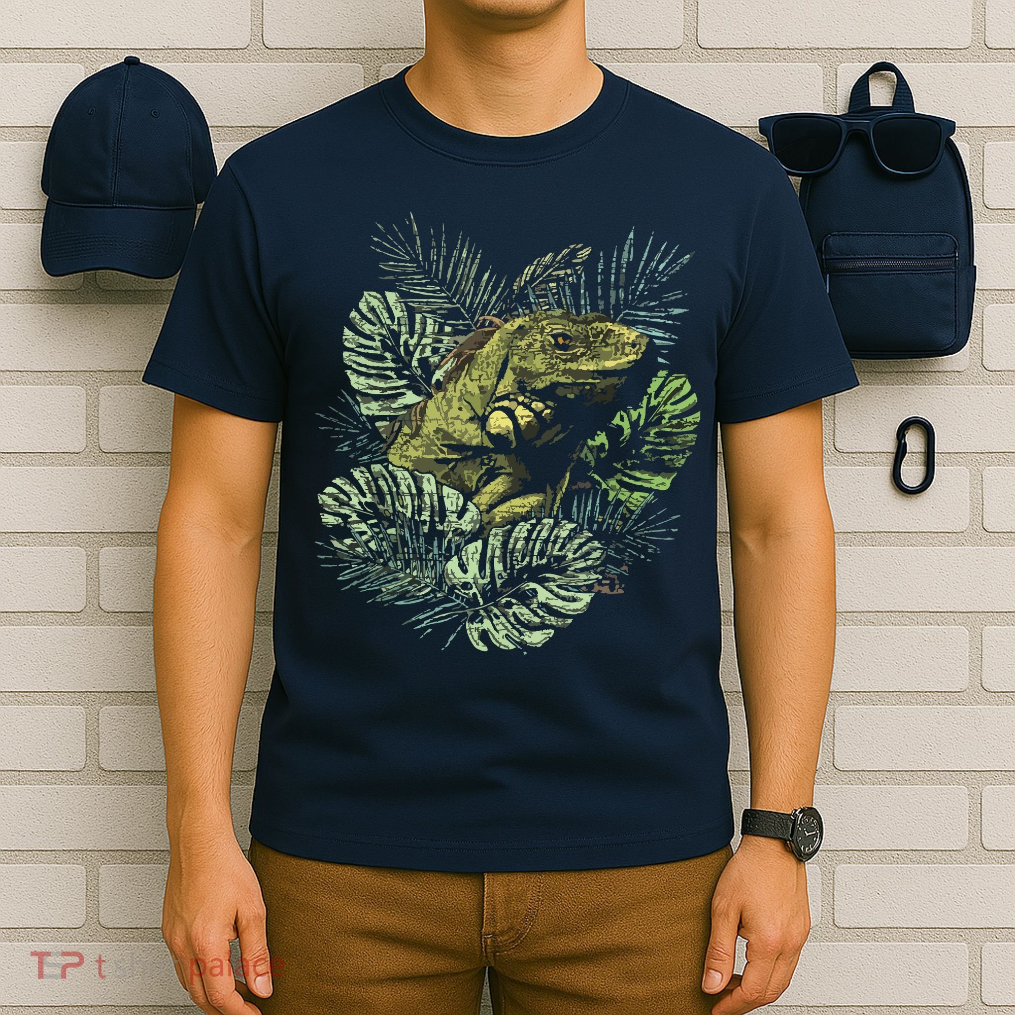 Zoo Keeper Lizard Lover Gift Iguana T-Shirt