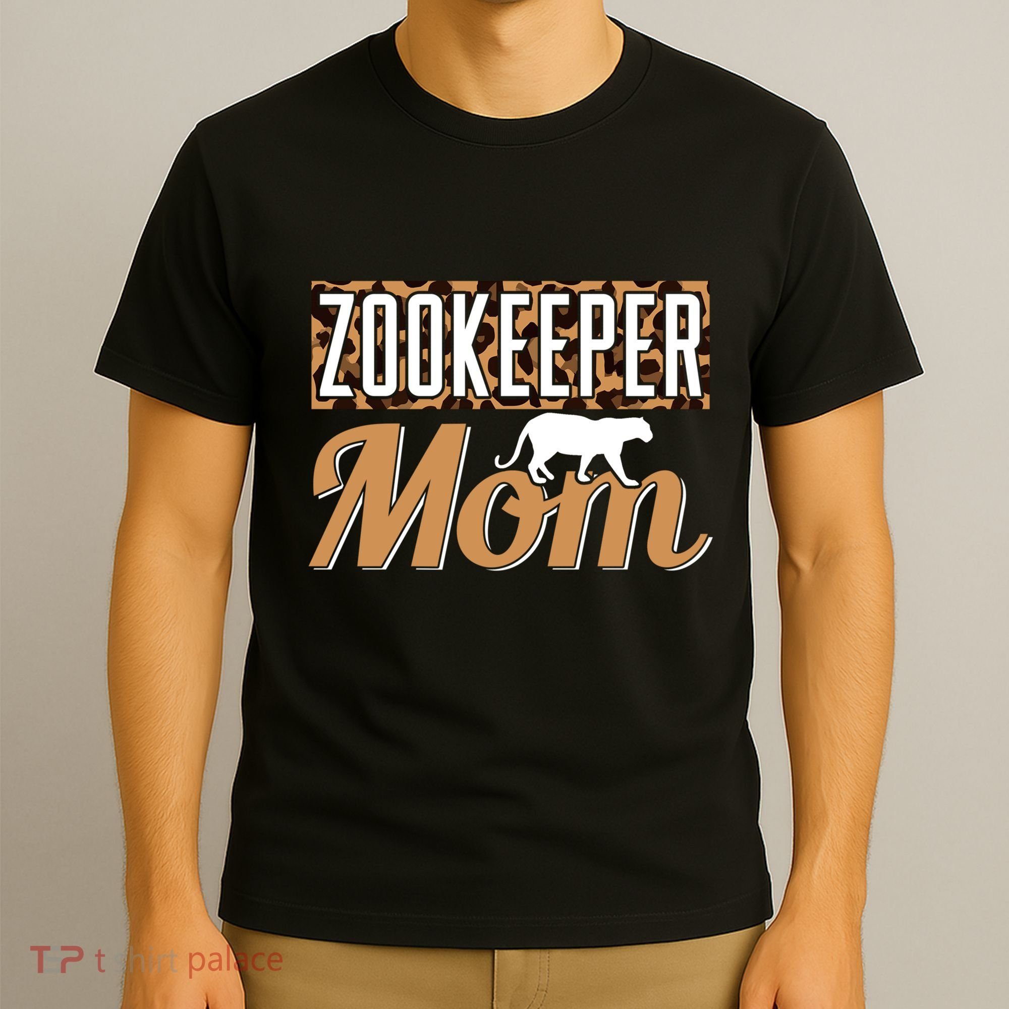 Zookeeper Mom Gift T-Shirt