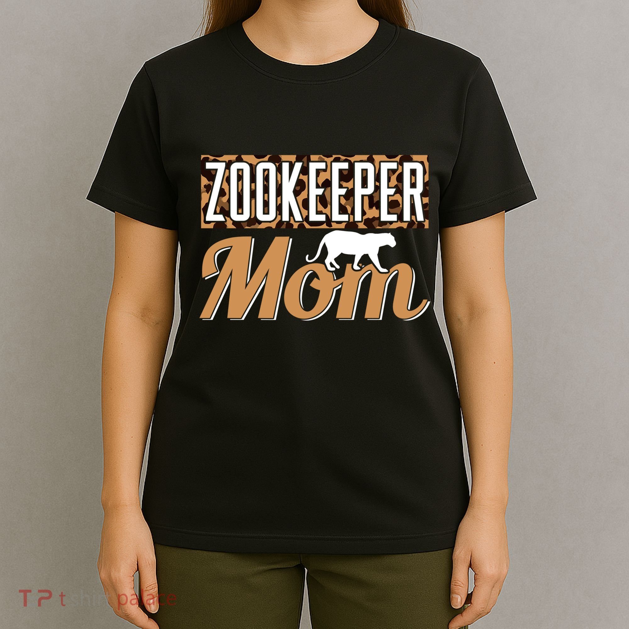 Zookeeper Mom Gift T-Shirt