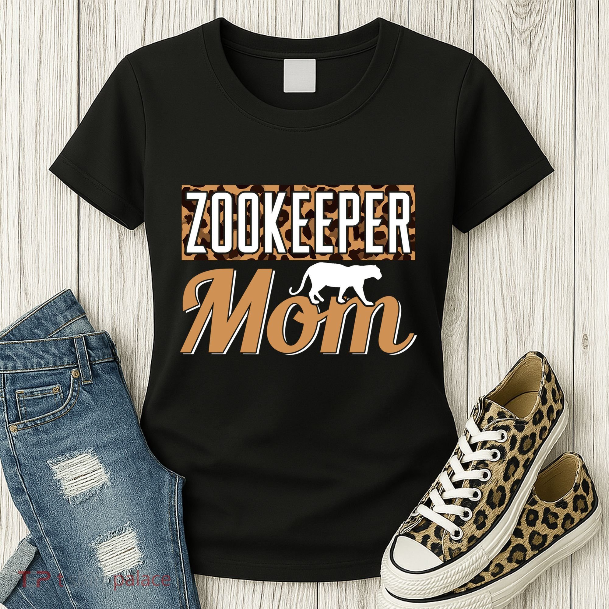 Zookeeper Mom Gift Women's T-Shirt