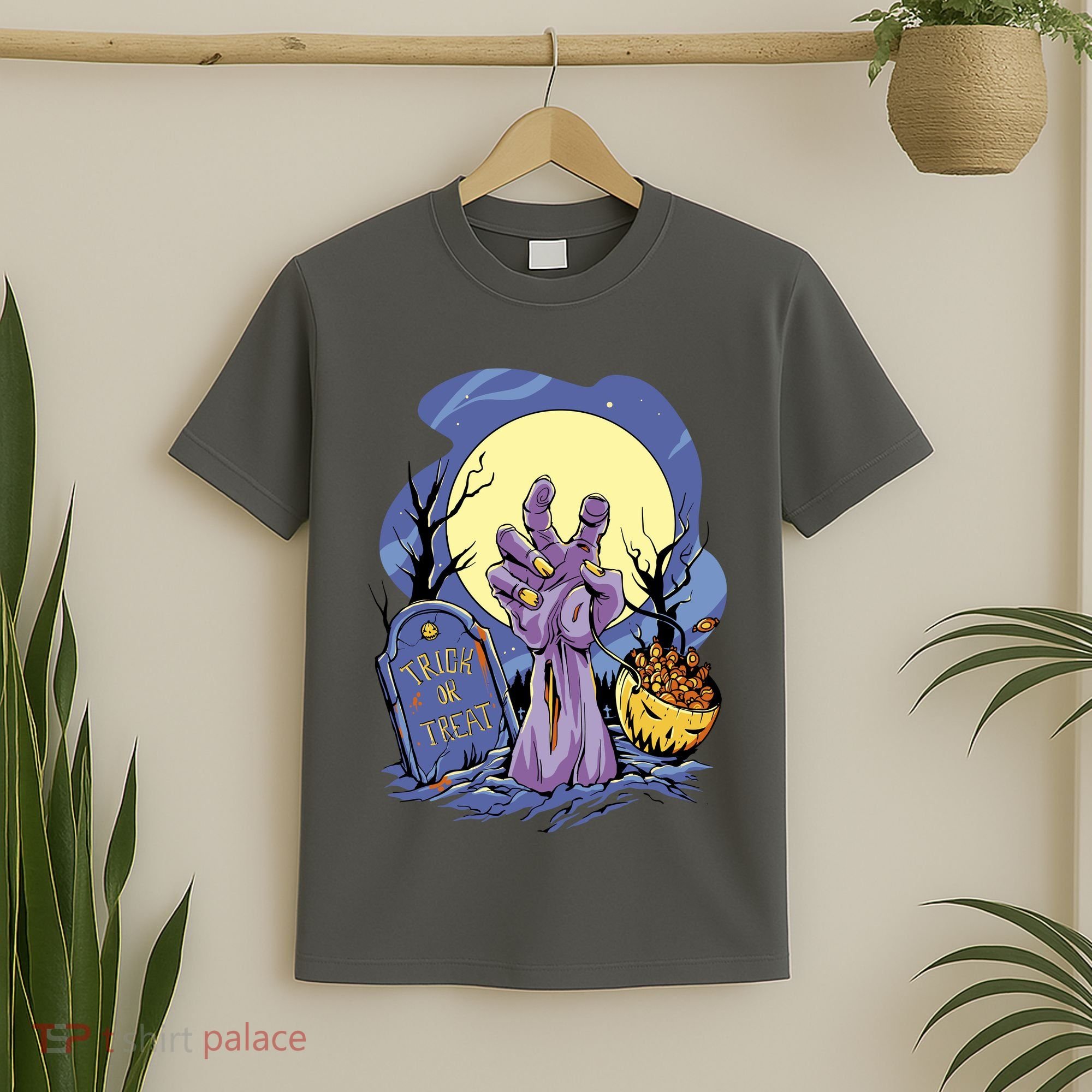 Zombie Trick Or Treat Spooky Halloween T-Shirt